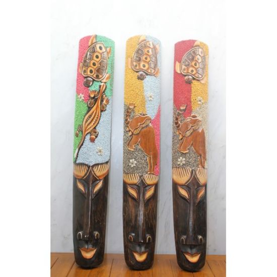 Ahşap Duvara Asmalı 1 Metre Maske  resmi