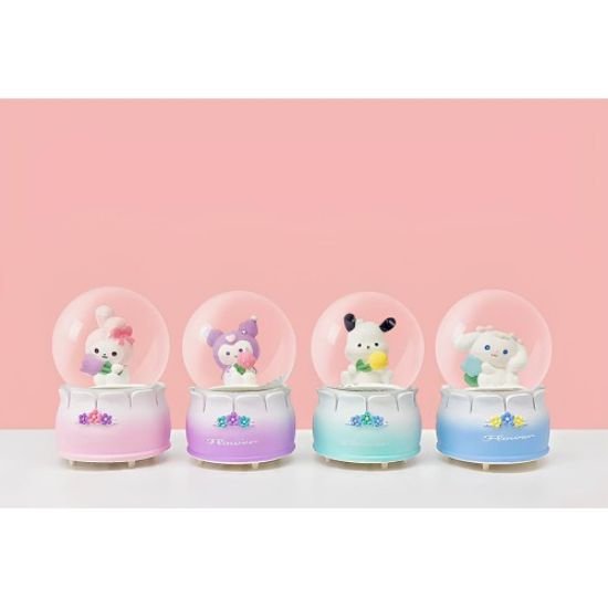 Kuromi Işıklı Kar Küresi 9 Cm  resmi