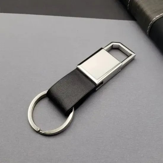 Deri Siyah Gümüş Metal Anahtarlık resmi