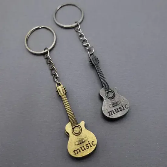 Metal Gitar Anahtarlık resmi