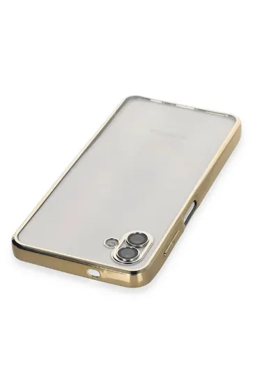 Newface Samsung Galaxy A04 Kılıf Razer Lensli Silikon - Gold resmi