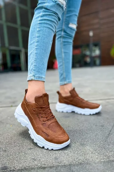 CH089 CBT Low Top Lace Up Erkek Ayakkabı TABA resmi